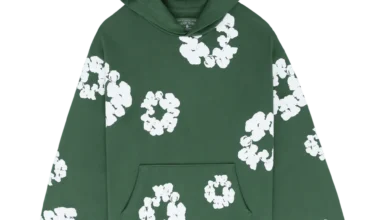 The-Cotton-Wreath-Hoodie-Green (1)
